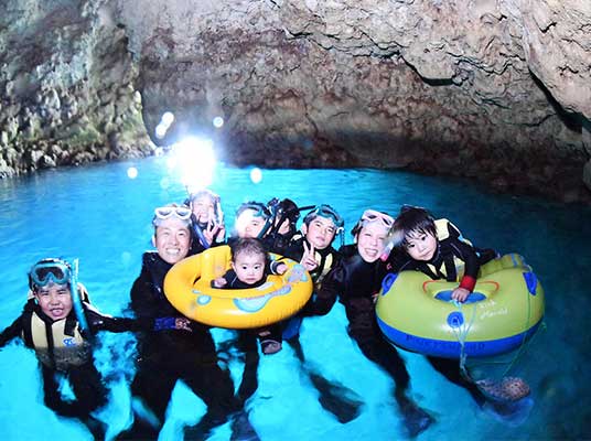 高確率で青の洞窟