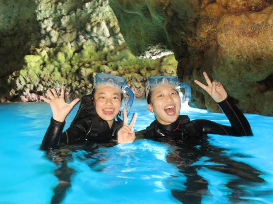 高確率で青の洞窟